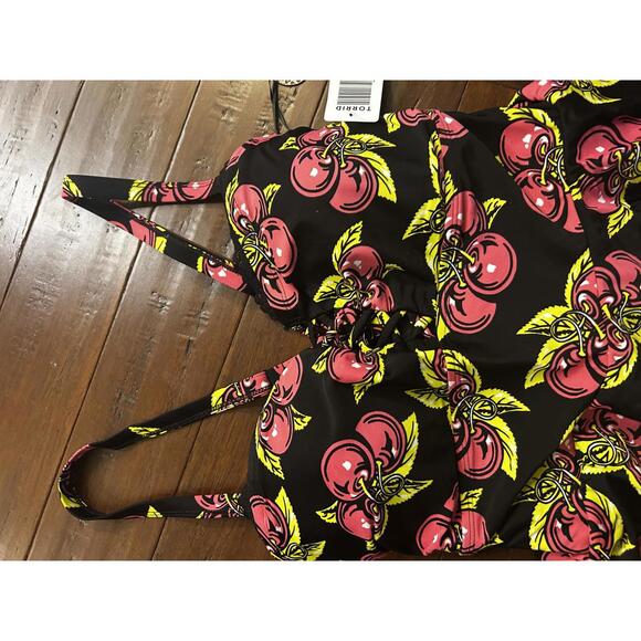 Torrid 4TP Dress Bettie Cherry Peplum Swimsuit Size 0 Large 12 - Picture 4 of 4